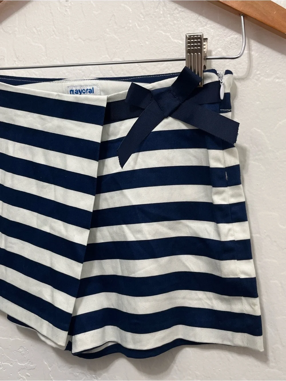 Mayoral Girls Striped Shorts Skort Size 9 Navy White Bow NWOT